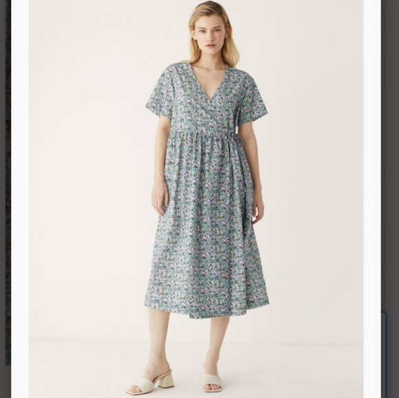 Frank & Oak Dresses & Skirts - Frank & Oak The Summer Loose Fit Dress Size X-small  Blue And Purple Floral 💜